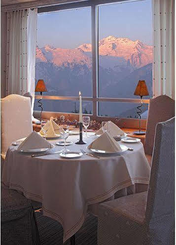 Hotel Grand Au Rond Point Des Pistes 4*