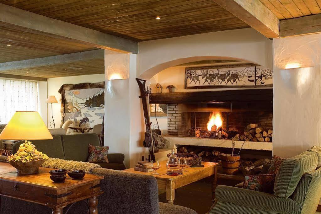 Grand Au Rond Point Des Pistes Hotel 4*