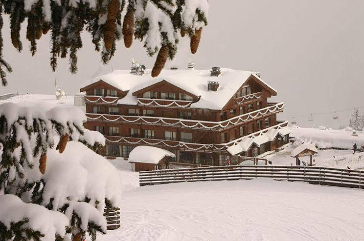 Grand Au Rond Point Des Pistes Hotel Courchevel