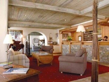 Grand Au Rond Point Des Pistes Hotel 4*