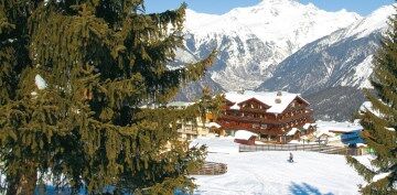 Grand Au Rond Point Des Pistes Hotel 4*